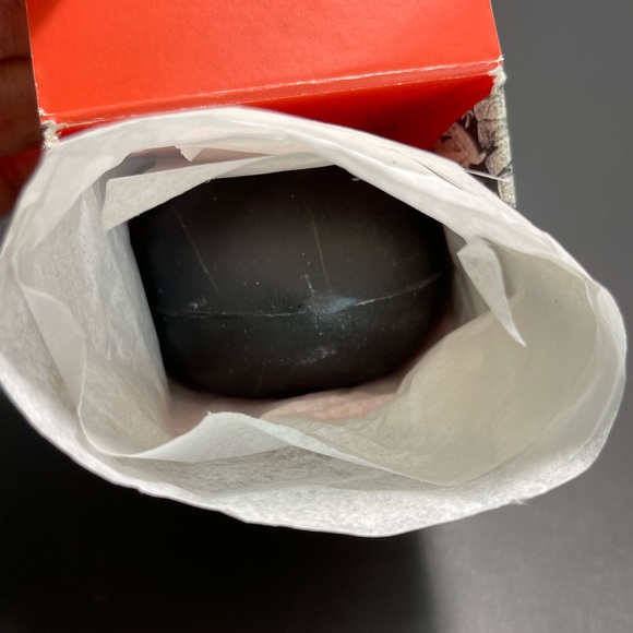 Crabtree & Evelyn Black Sea Mud - Picture 5 of 5